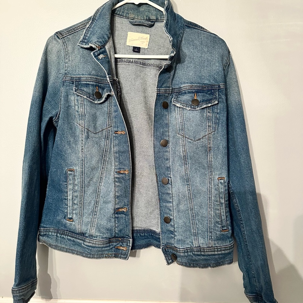 Universal Thread Classic Blue Jean Jacket